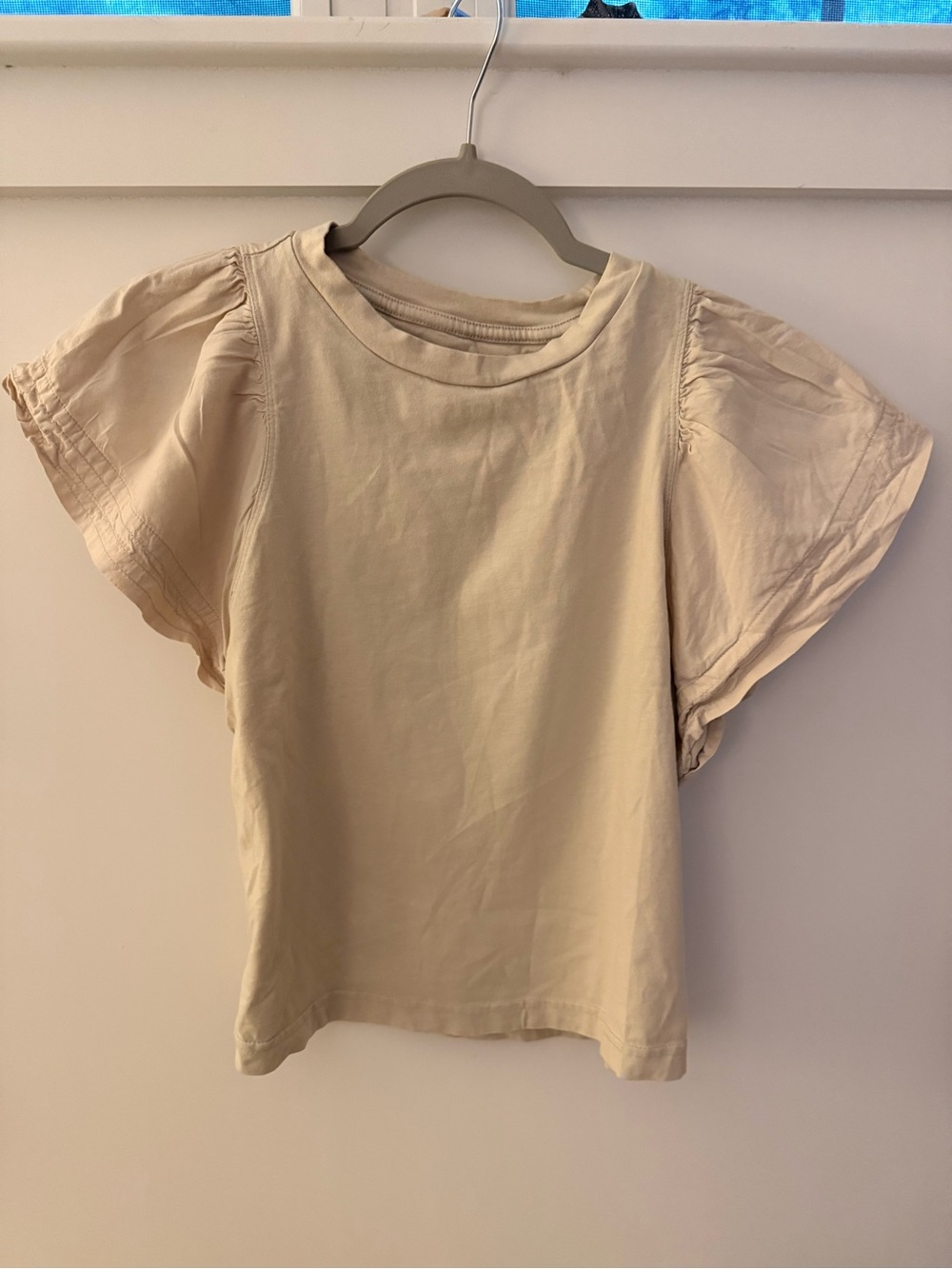 Old Navy Women's Cream Flutter Sleeve Mixed-media top